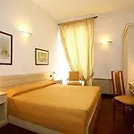 Birra Szálloda 3*